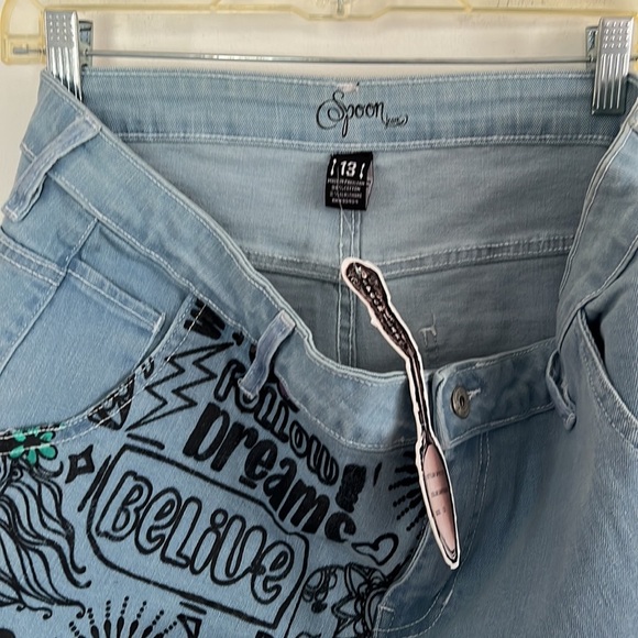 Spoon woman distressed blue jeans shorts - Picture 6 of 7